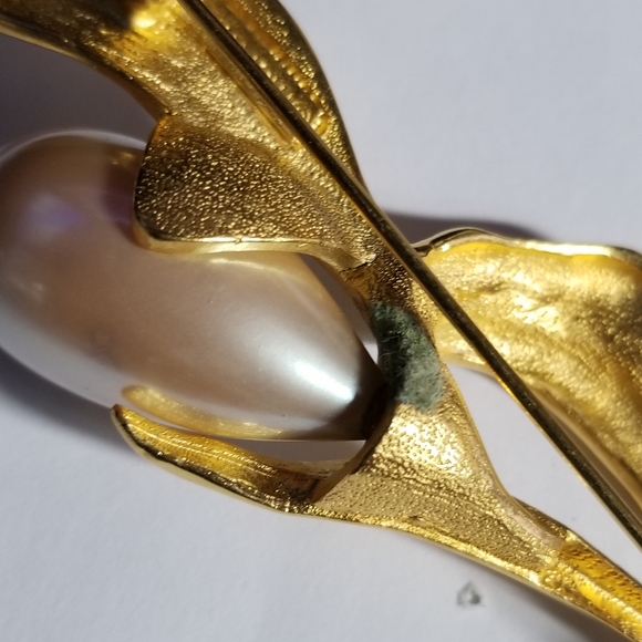 Vintage Marvella brooch large floral flower gold tone pearl big calla pin - Picture 13 of 15